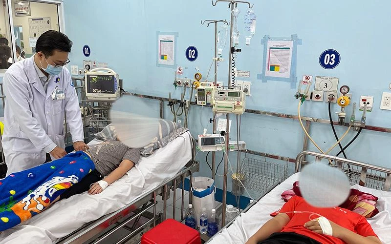 Ngăn chặn dịch sốt xuất huyết bùng phát tại Thành phố Hồ Chí Minh 