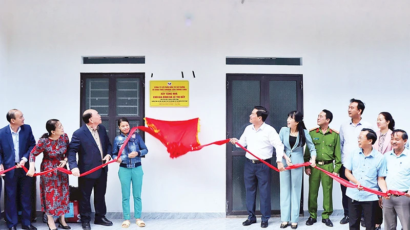 Ngôi nhà mới của gia đình chị Lê Thị Bảy (xóm Xuyên Sơn, xã Thần Sa, huyện Võ Nhai, tỉnh Thái Nguyên) được doanh nghiệp hỗ trợ kinh phí xây dựng. 