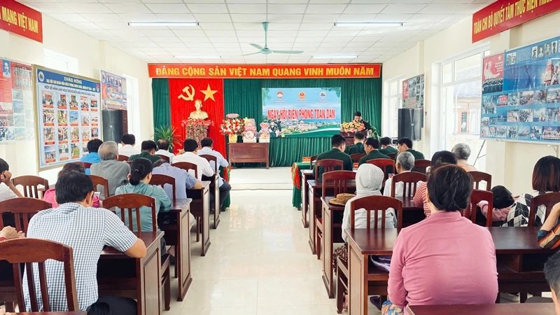 Quang cảnh buổi lễ.