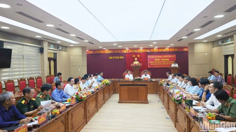 Toàn cảnh hội nghị.
