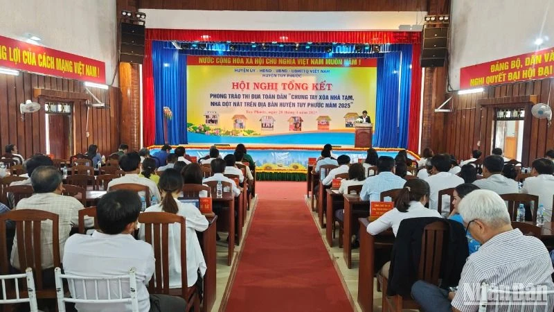 Quang cảnh hội nghị.