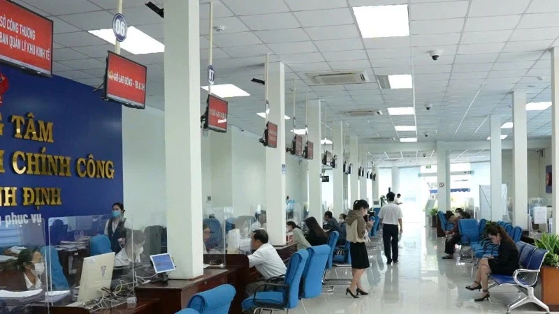 Trung tâm hành chính công tỉnh Bình Định.