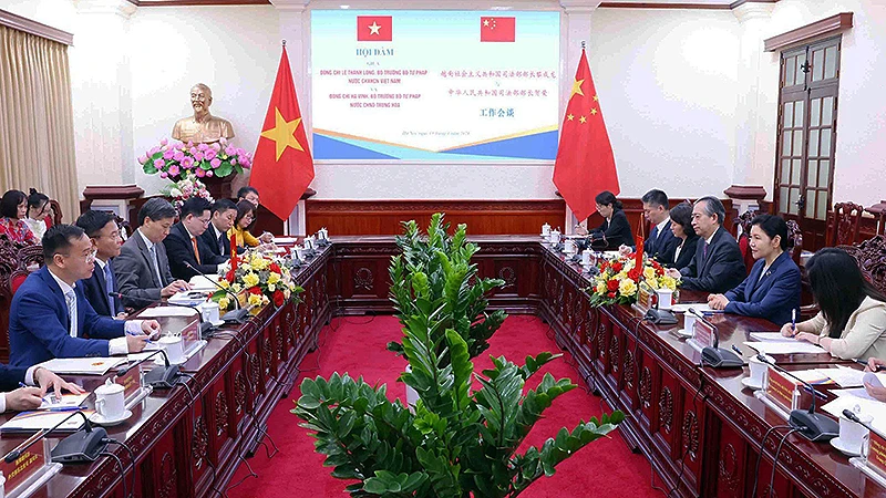 Toàn cảnh buổi hội đàm.