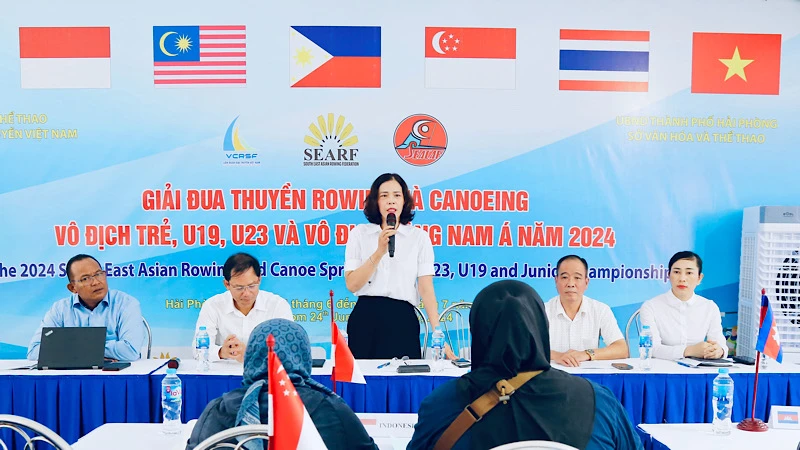 Lãnh đạo Sở Văn hóa và Thể thao thành phố Hải Phòng giới thiệu về giải đấu.