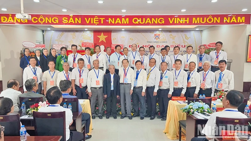 Ra mắt Ban chấp hành nhiệm kỳ mới 2023-2028. 