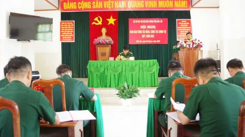 Quang cảnh hội nghị.