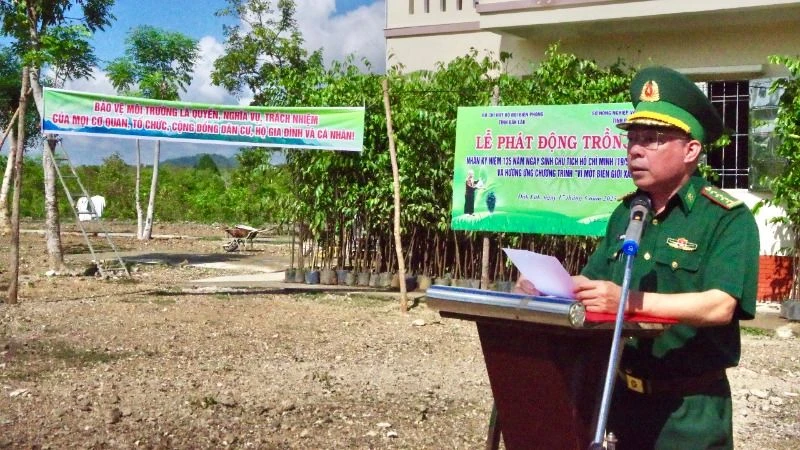Đại tá Đào Viết Hùng, Chỉ huy trưởng Bộ đội Biên phòng tỉnh Đắk Lắk phát biểu tại buổi lễ.