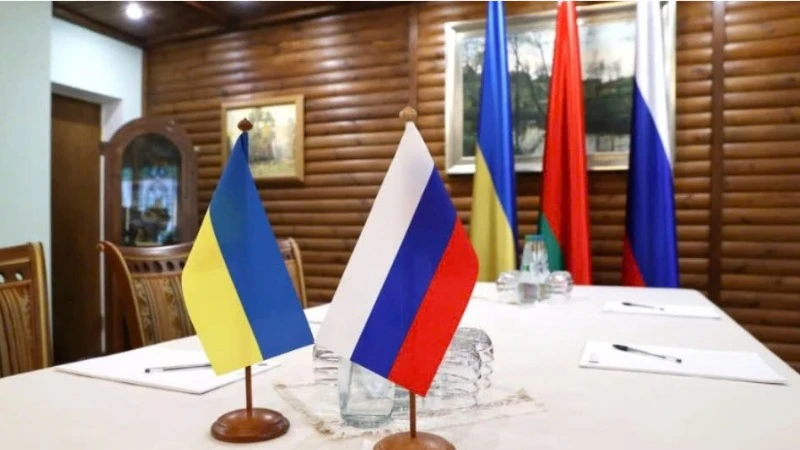 Tư liệu một cuộc đàm phán giữa phái đoàn Nga và Ukraine tại Belovezhskaya Pushcha, chụp ngày 7/3/2022. (Ảnh: Tân Hoa xã)