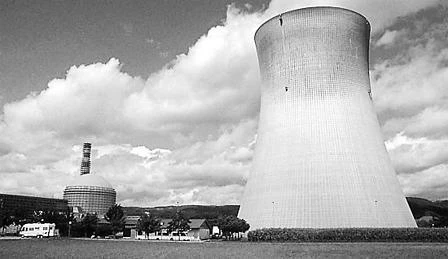Một trong những nhà máy điện hạt nhân ở châu Á.