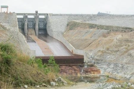 Thủy điện An Khê - Ka Nak đã ảnh hưởng không nhỏ tới người dân vùng hạ lưu sông Ba. Ảnh: CAND online.