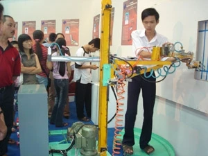Một sản phẩm từng đoạt giải nhất cuộc thi Sáng tạo kỹ thuật thanh thiếu niên toàn quốc của Quỹ VIFOTEC.