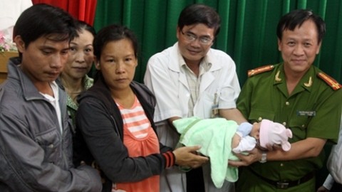Vụ bắt cóc trẻ sơ sinh gây chấn động dư luận tháng 1-2014. (Ảnh: Vnexpress)