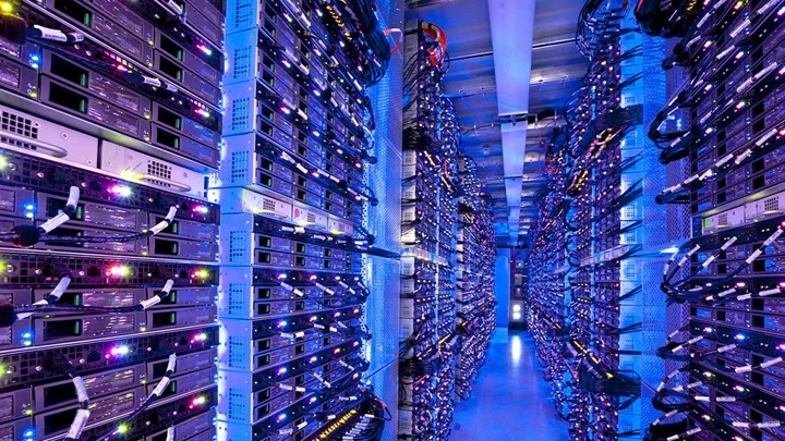 Azure là gã khổng lồ mới trong điện toán đám mây với 11 triệu máy chủ