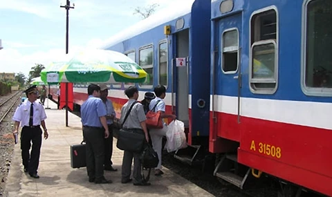 Ngành đường sắt giảm từ 5-20% giá vé hành khách và cước vận chuyển