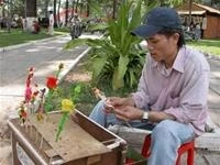 Nặn tò he.