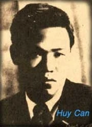 "Lấp lánh hồn ta mặn gió khơi" 