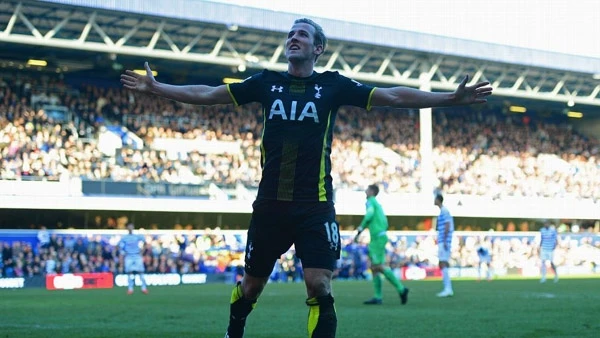 H. Kane tỏa sáng, lập cú đúp cho Tottenham.