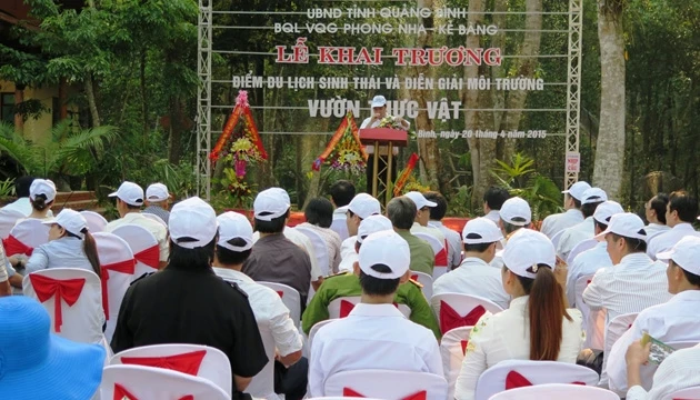 Khai trương điểm du lịch mới trong Vườn quốc gia Phong Nha-Kẻ Bàng.