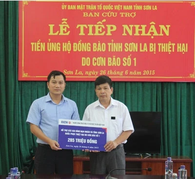BIDV hỗ trợ gia đình các nạn nhân tại Sơn La.