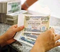 Gửi nội tệ, vay ngoại tệ