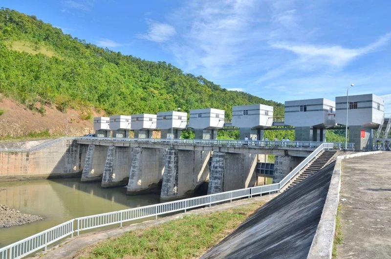 Công trình đầu mối Đập dâng Sông Lũy.