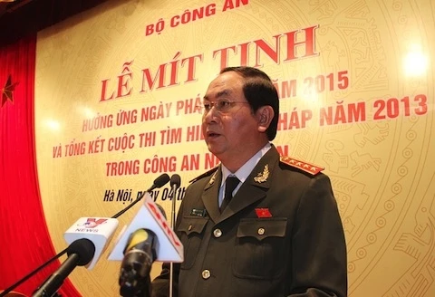 Bộ trưởng Trần Đại Quang phát biểu tại buổi Lễ mít-tinh hưởng ứng Ngày Pháp luật Việt Nam.