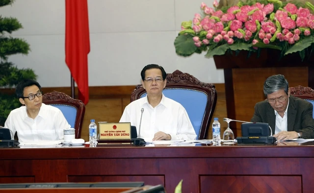 Thủ tướng Nguyễn Tấn Dũng chủ trì phiên họp toàn thể Ủy ban Quốc gia Đổi mới giáo dục - đào tạo. Ảnh: ĐỨC TÁM (TTXVN)