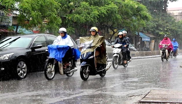Ngày 9-11, nhiều địa phương trên cả nước có mưa rào và dông.