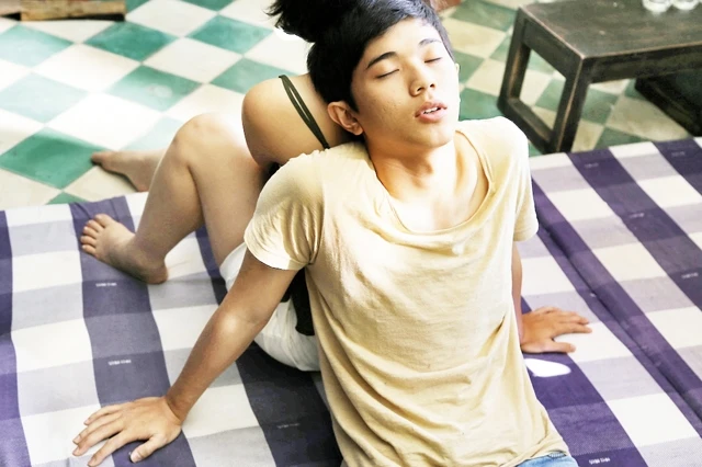 Cảnh trong phim Cha và con và...