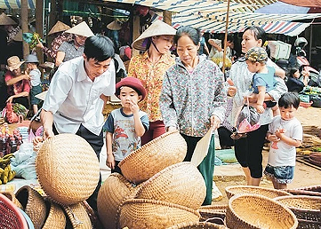 Chợ phiên Hạ Bằng (xã Hạ Bằng, Thạch Thất, Hà Nội).