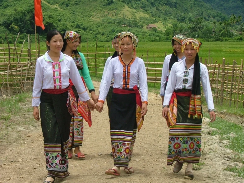 Trang phục dân tộc Thái (Nghệ An).
