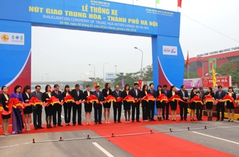 Hà Nội thông xe nút giao Trung Hòa và hầm nút giao Thanh Xuân