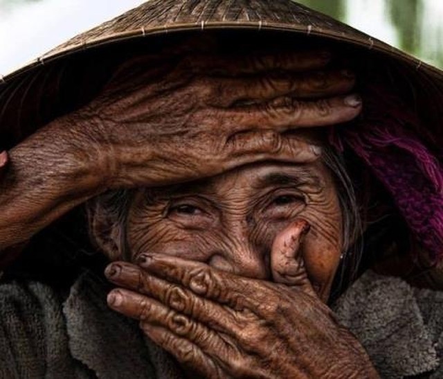 Bức ảnh tôn vinh vẻ đẹp phụ nữ Việt Nam