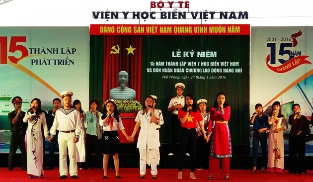  Viện Y học biển Việt Nam kỷ niệm 15 năm thành lập