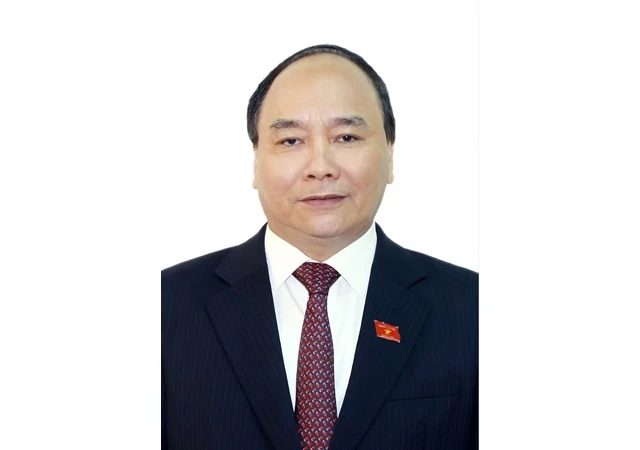 Tóm tắt tiểu sử đồng chí NGUYỄN XUÂN PHÚC, Thủ tướng Chính phủ nước CHXHCN Việt Nam