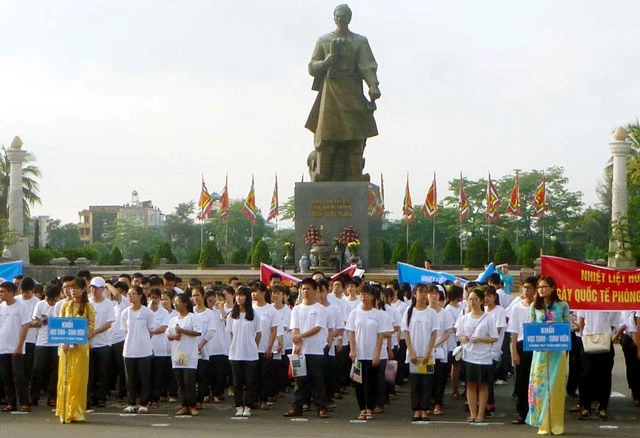 Phát động “Tháng hành động phòng, chống ma túy” và hưởng ứng “Ngày quốc tế phòng, chống ma túy” 