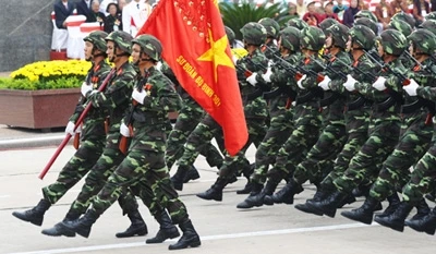 Một đơn vị QĐND Việt Nam duyệt binh tại Lễ kỷ niệm 1000 năm Thăng Long - Hà Nội. 