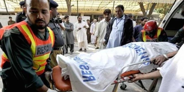 Nhiều người bị thương nặng trong vụ tai nạn xe buýt tại Pakistan.