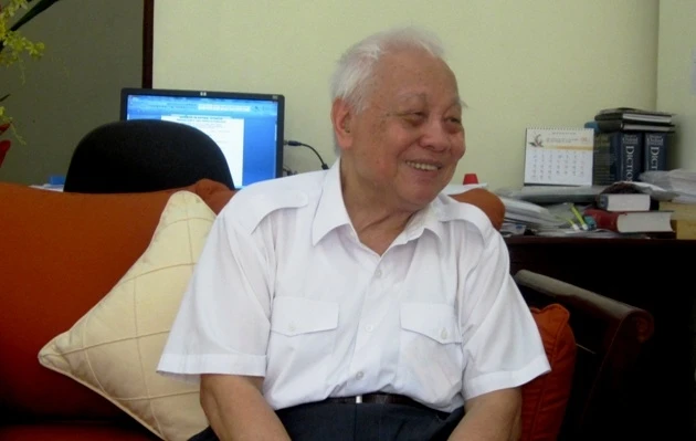 Giáo sư, Viện sĩ Nguyễn Văn Hiệu.
