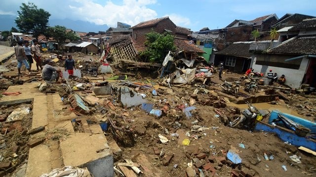 Khu vực bị thiệt hại do lũ quét ở Garut, Tây Java, Indonesia, ngày 21-9-2016. (Ảnh: Antara Foto)