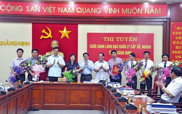 Thi tuyển chức danh lãnh đạo quản lý cấp sở, ngành là cách chọn người tài bảo đảm công khai, minh bạch tỉnh Quảng Ninh áp dụng thành công. 