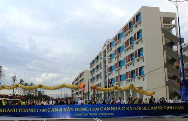 Khánh thành 1.700 căn nhà ở xã hội Becamex Định Hòa.