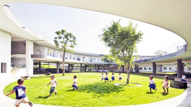 Công trình nhà trẻ Farming Kindergarten (Đồng Nai) do kiến trúc sư Võ Trọng Nghĩa thiết kế đoạt giải nhì thiết kế kiến trúc xanh. Ảnh: Quỳnh Hoa