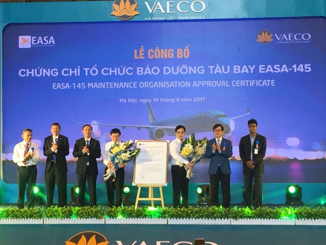 VAECO nhận chứng chỉ bảo dưỡng và sửa chữa máy bay
