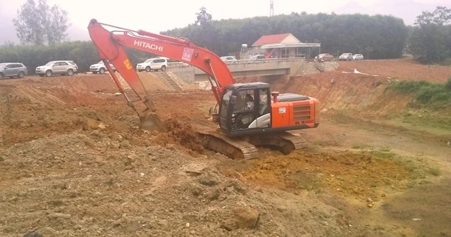 Hoàn thiện kênh tiêu Châu Bình.