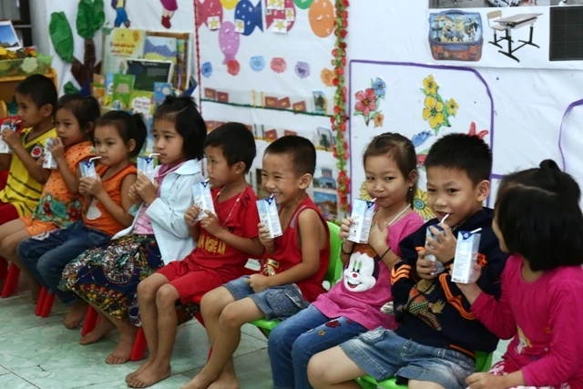 Hơn 311 nghìn học sinh Nghệ An tham gia "Sữa học đường"