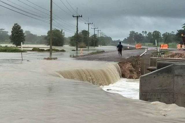 Nước lũ lên cao ở tỉnh Nakhon Ratchasima. (Ảnh: Bưu điện Bangkok)