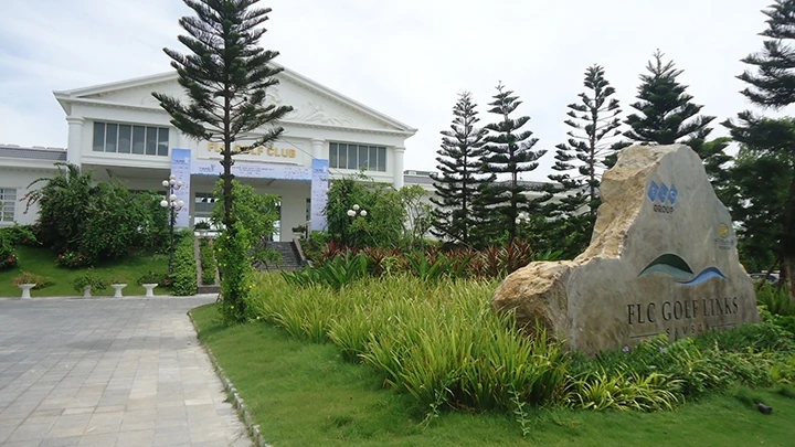 Dự án FLC SamSon Golf Links vẫn tổ chức thi công dù chưa có giấy phép hạng mục kỹ thuật sân golf và hạng mục khu resort. 