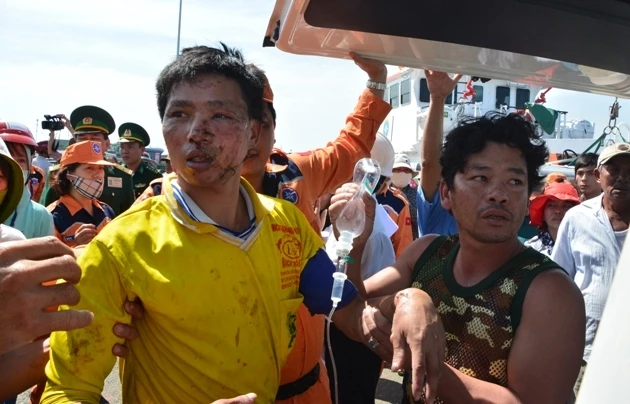 Nạn nhân được cứu sau vụ nổ bình gas trên biển Vũng Tàu tám tháng trước.