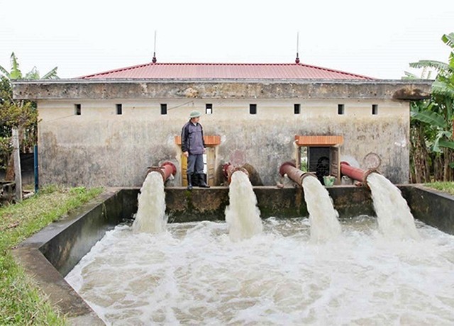 Trạm bơm Vân Xuân, huyện Vĩnh Tường (Vĩnh Phúc) luôn bảo đảm nguồn nước phục vụ công tác đổ ải vụ đông xuân 2017-2018.